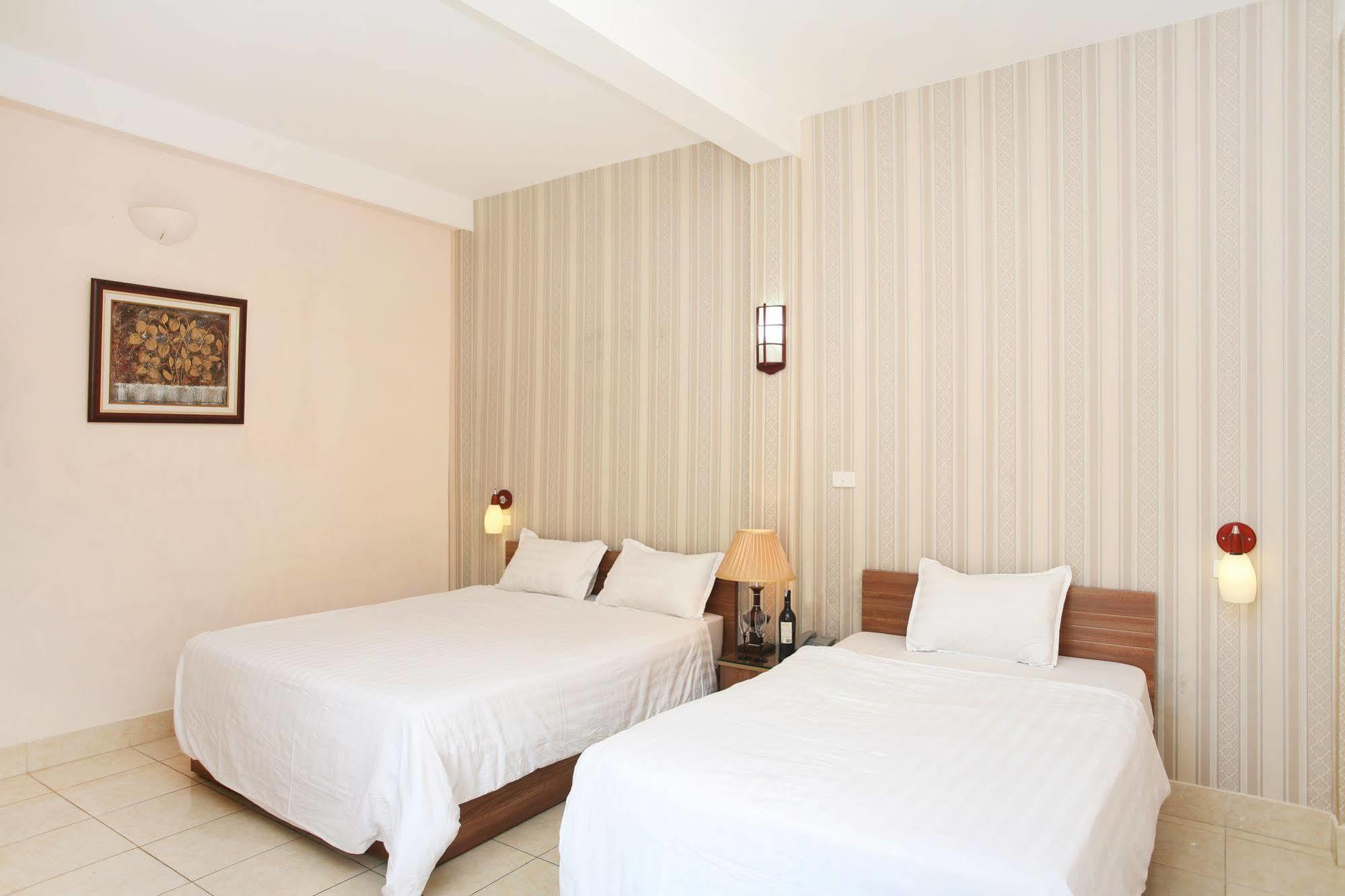 Especen Hotel Hanoi Exterior photo